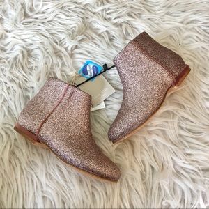 Zara | NWT Girls Pink Glitter Booties